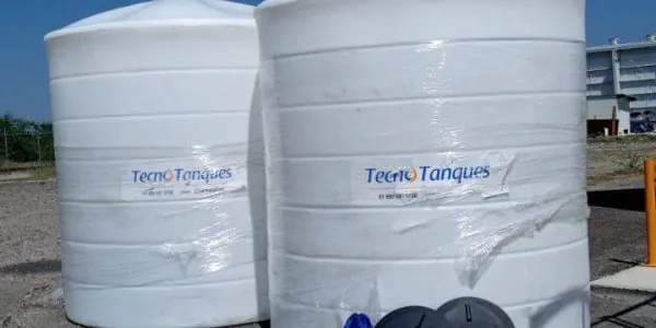 tanques-de-almacenamiento tanques-de-almacenamiento-color-blanco